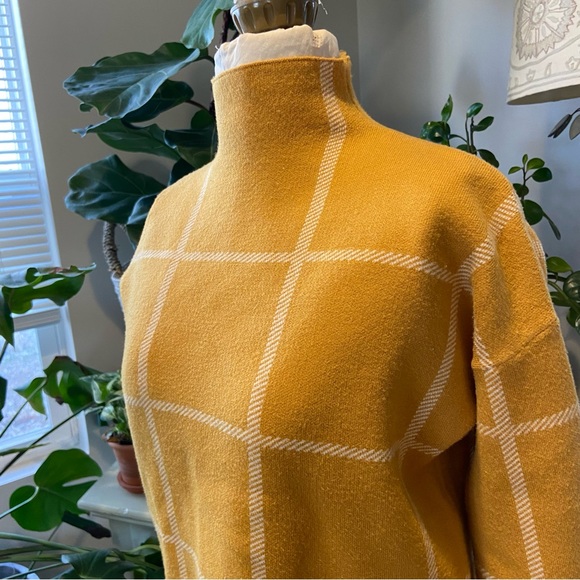 Max Studio | Mustard Yellow Mock Turtle Neck Sweater with Cream Accents | Small - Picture 3 of 13